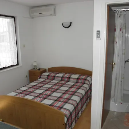 Kuce Apartment