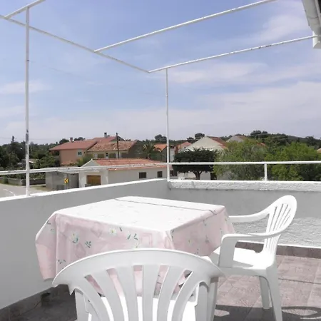 Apartment Kuce Sušica